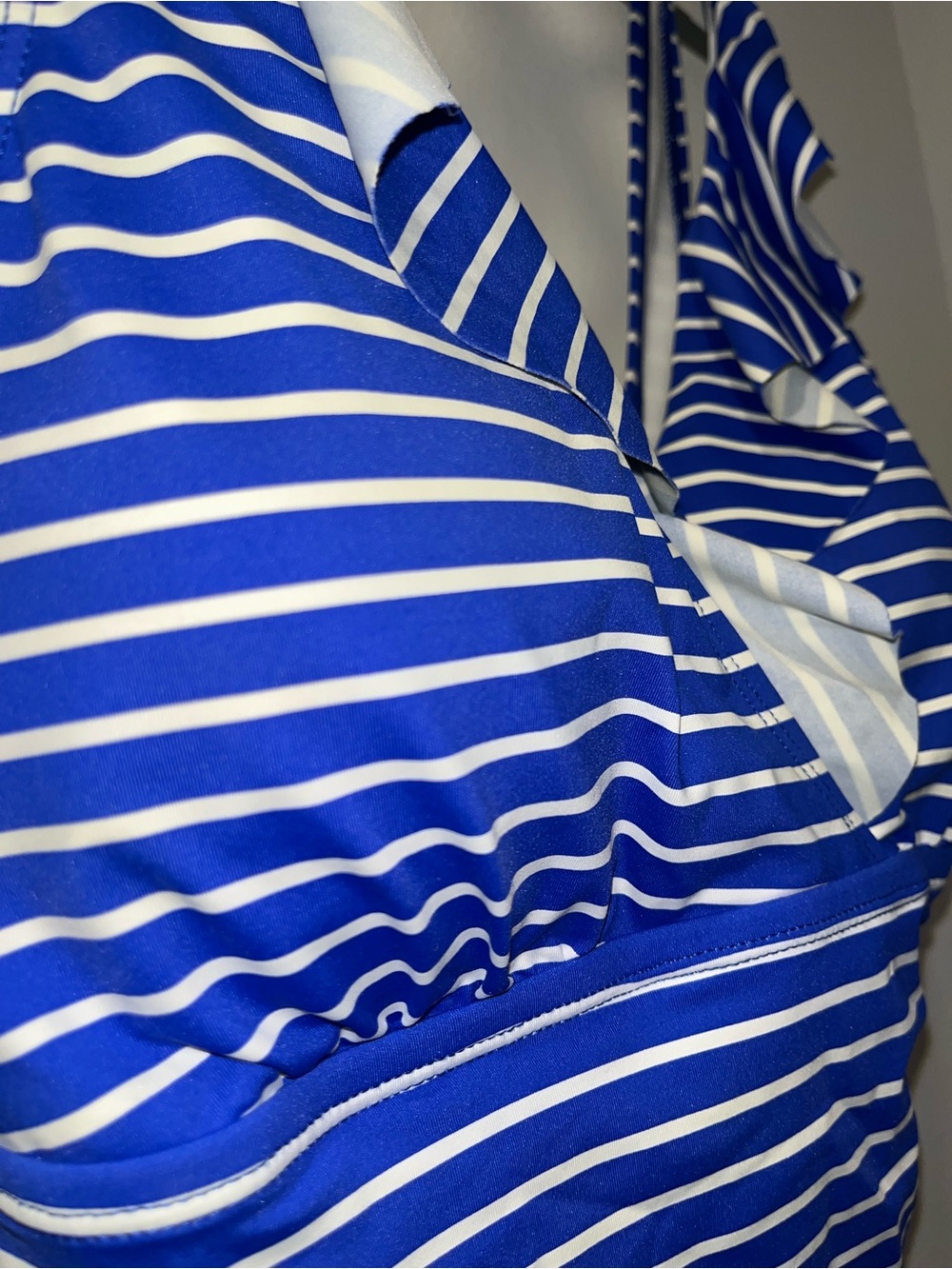 Lauren Ralph Lauren Blue/White Striped One-Piece Ruffled & Ruched Swimsuit Sz 10 - Picture 6 of 6